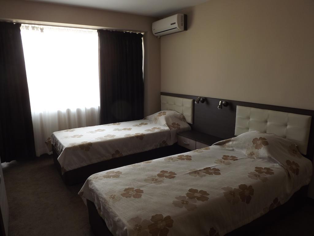 Hotel Bulgaria Petrich (Blagoevgrad) Buitenkant foto
