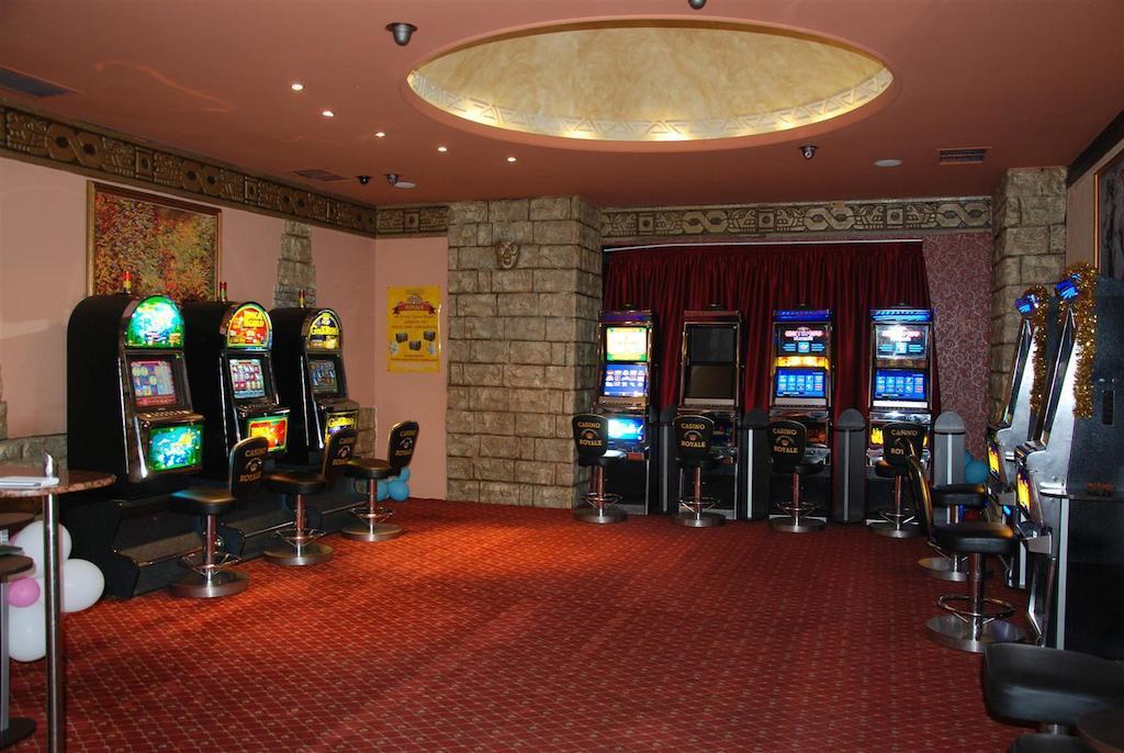 Hotel Bulgaria Petrich (Blagoevgrad) Buitenkant foto