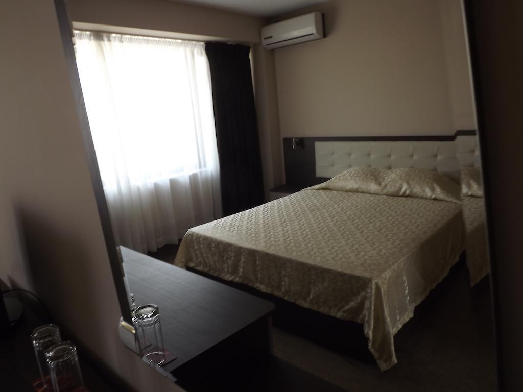 Hotel Bulgaria Petrich (Blagoevgrad) Kamer foto